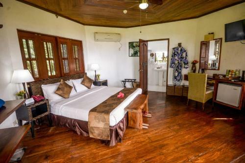 Hotel Daluyon Beach And Mountain Resort