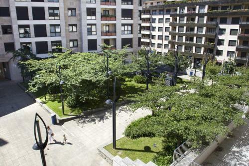 Hostal Pensi�n T5 Donostia Suites