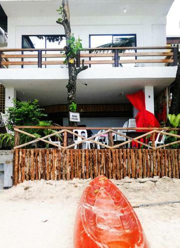Hostal Joyful Guest House