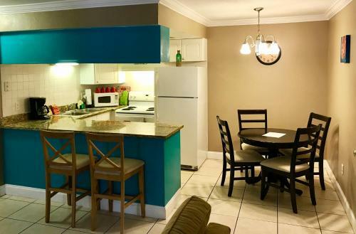 Hotel Island Cay At Clearwater Beach
