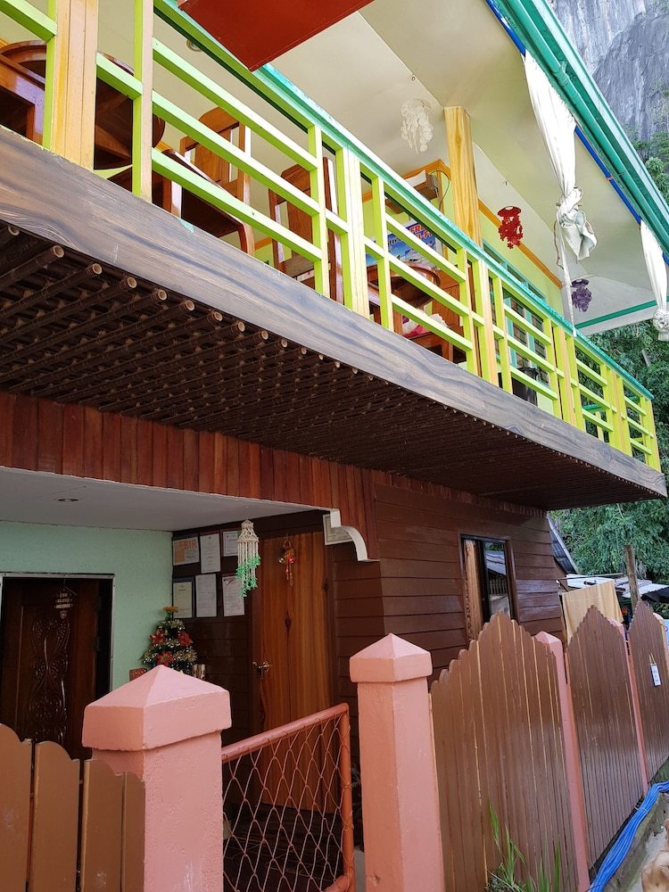 Posada Mountain Side Inn