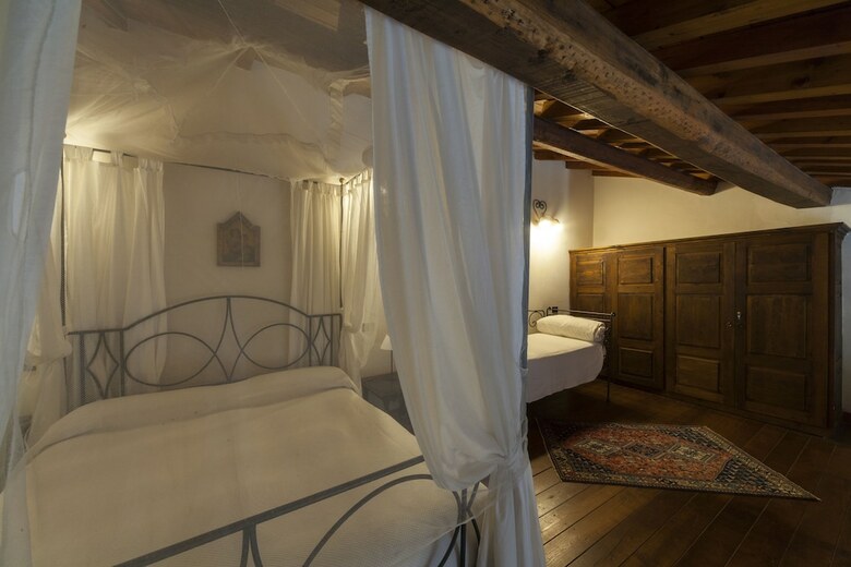 Hotel Villa Dei Papiri