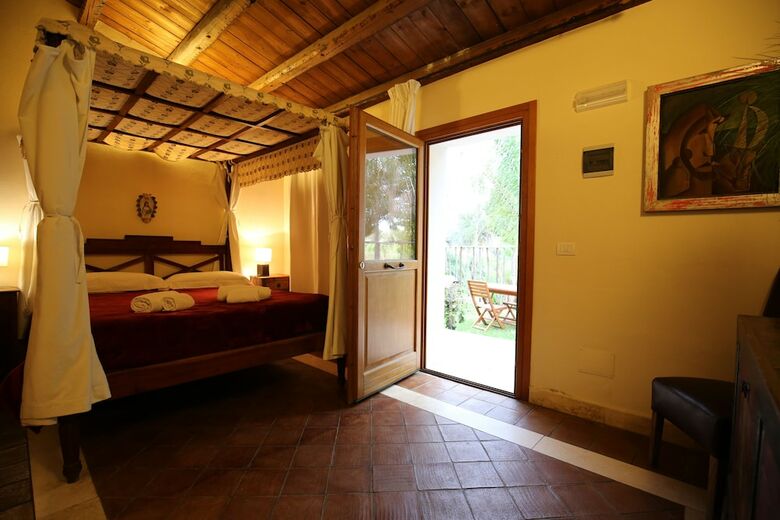 Hotel Villa Dei Papiri