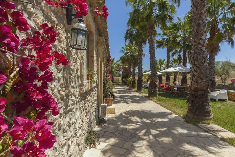 Hotel Villa Dei Papiri
