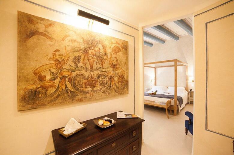 Algil� Ortigia Charme Hotel