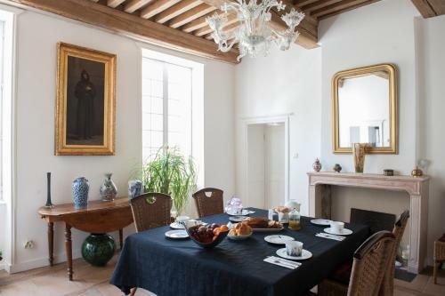 Bed & Breakfast Aux Portes D'honneur