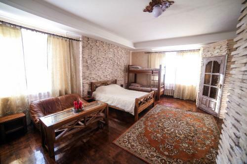 Villa Pribrezhny Hotel