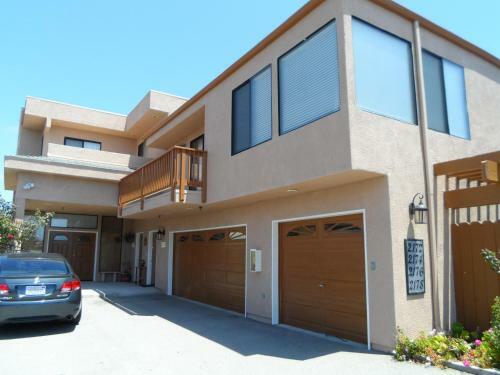 Apartamento 2172-2178 Main St