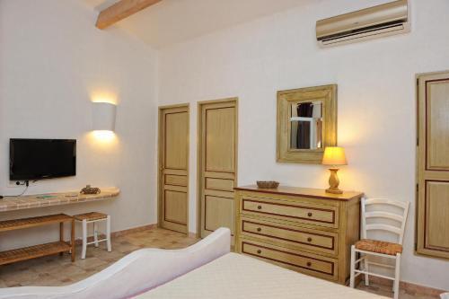 Hotel H�tel Ambassador Palombaggia