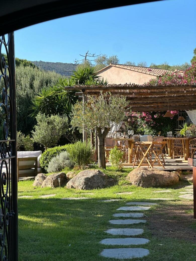 Hotel H�tel Ambassador Palombaggia