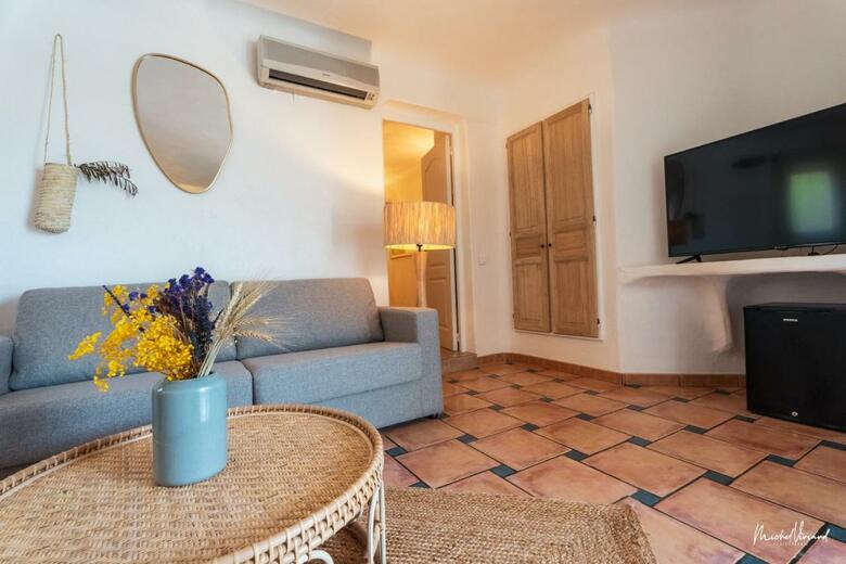 Hotel H�tel Ambassador Palombaggia