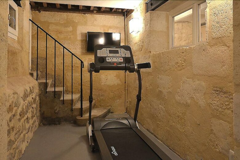 Hostal La Course
