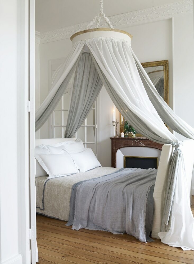 Hostal La Course