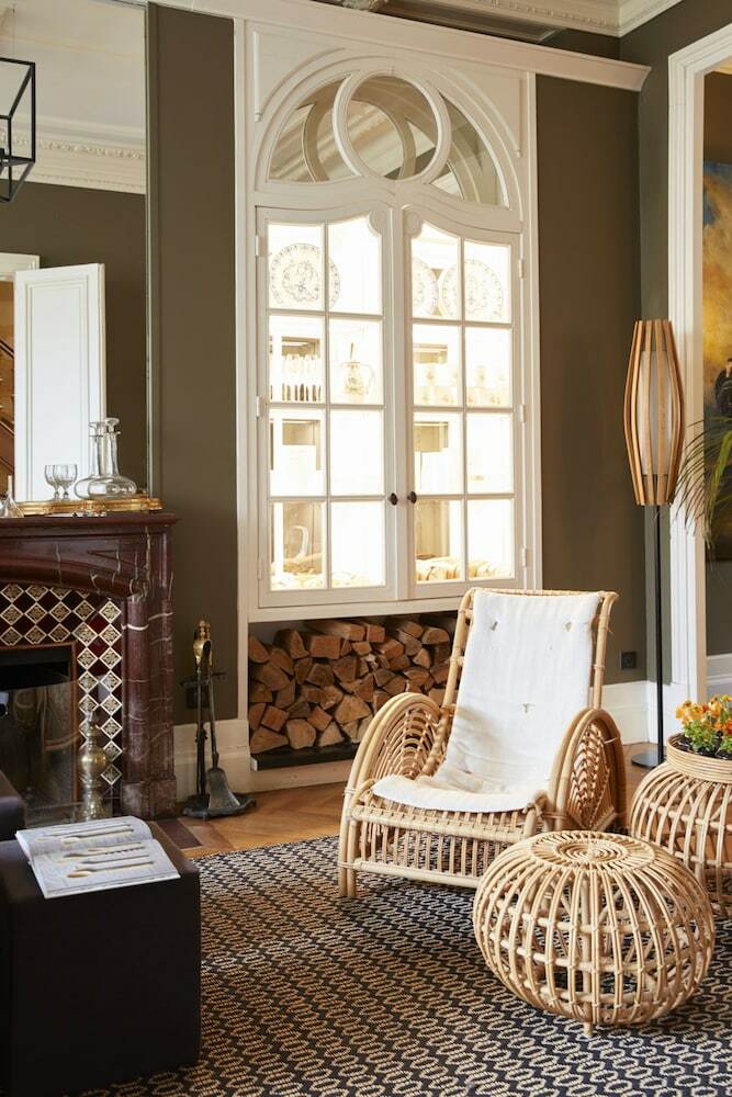 Hostal La Course