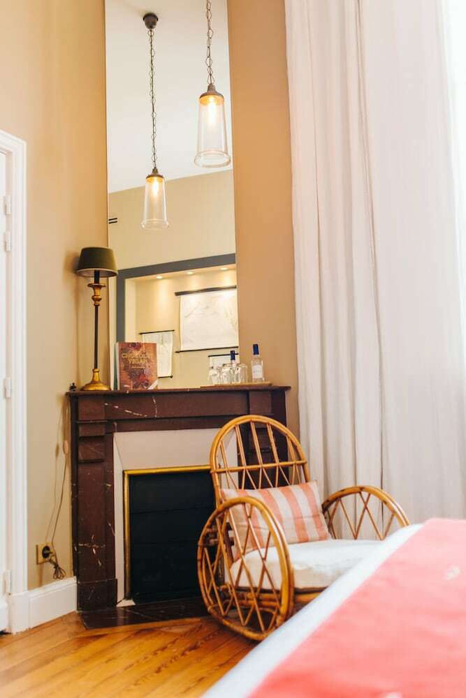 Hostal La Course