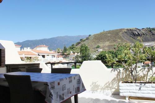 Prime Homes-bright Attic 2bd Apartment