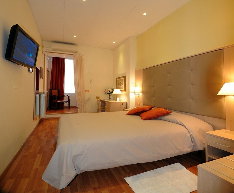 Hotel Alexander