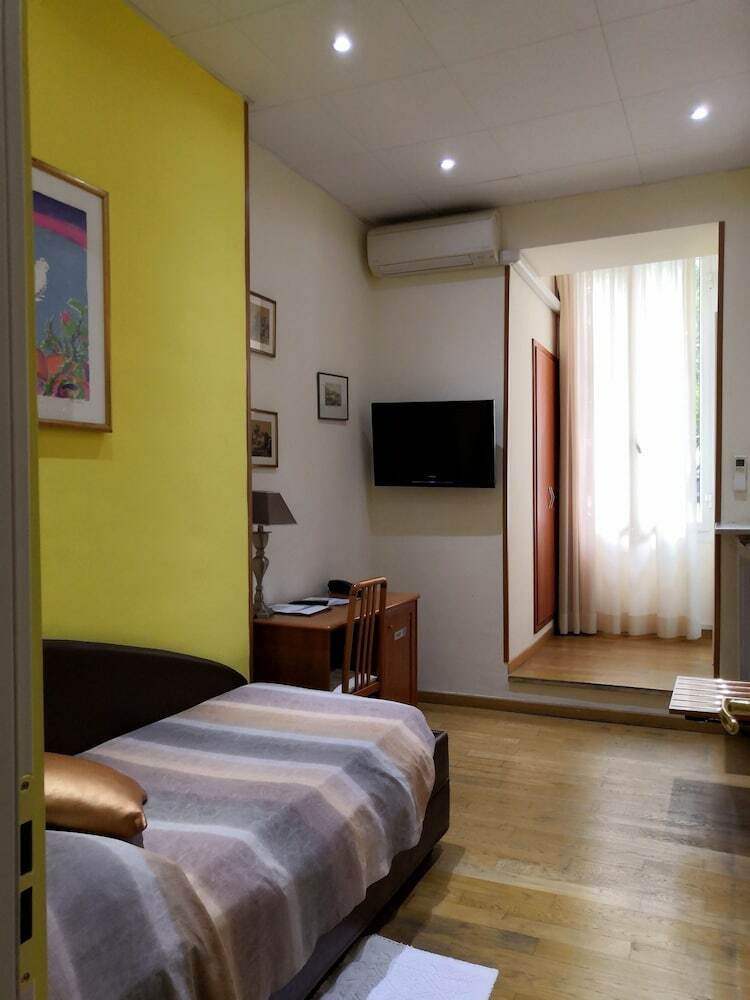 Hotel Alexander
