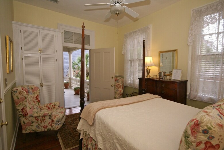 Bed & Breakfast The Ashley Inn