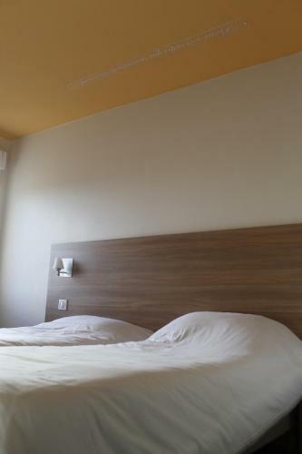 Best Hotel Rouen Est / Val De Reuil