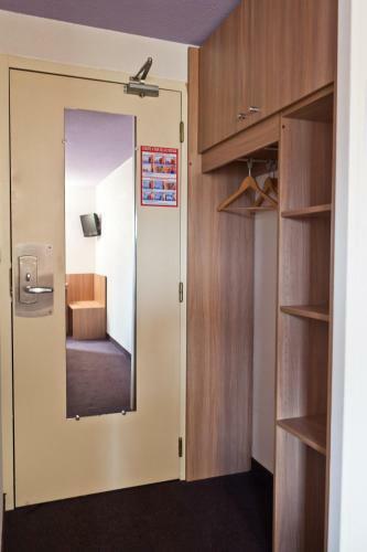 Best Hotel Rouen Est / Val De Reuil