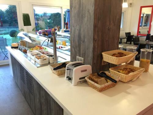 Best Hotel Rouen Est / Val De Reuil