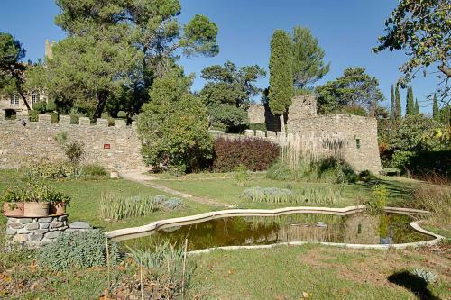 Hostal Ch�teau D'agel Chambres D'h�tes