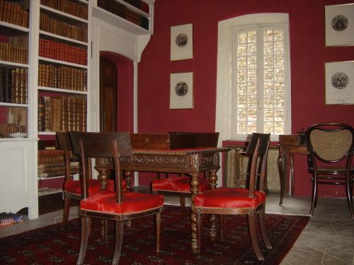 Hostal Ch�teau D'agel Chambres D'h�tes
