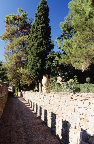 Hostal Ch�teau D'agel Chambres D'h�tes