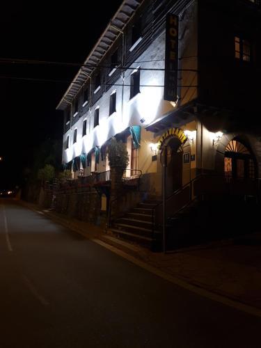 Hotel De La Val