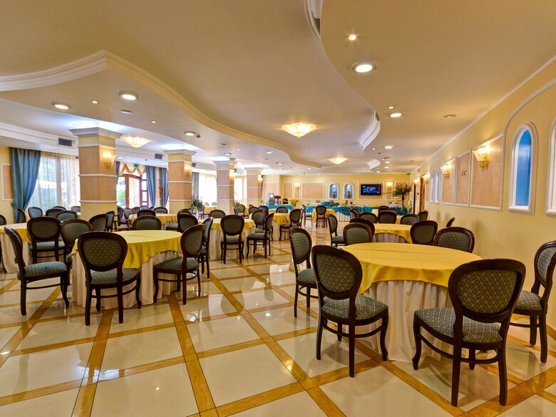 Best Western Hotel La Perla