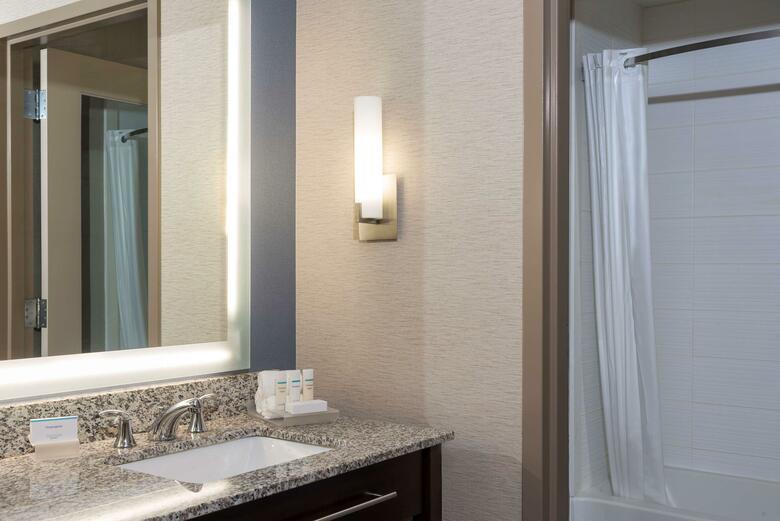 Hotel Homewood Suites By Hilton Grand Rapids Downtown