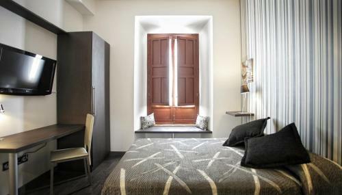 Hotel Alvaro De Torres