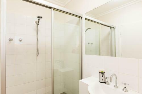 Genie - Beyond A Room Private Apartments