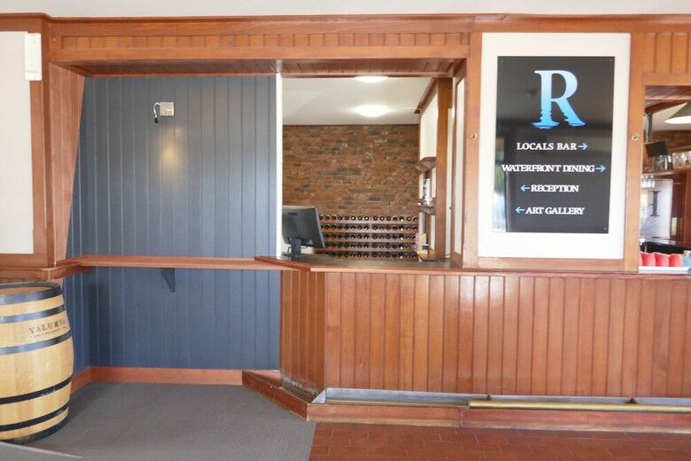 Rosevears Hotel