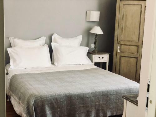 Hostal A La Fleur De Lys