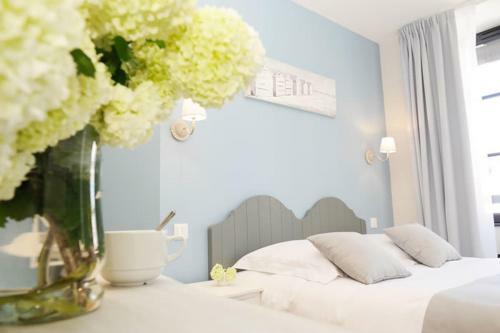 Hotel H�tel Du Commerce Le Galion