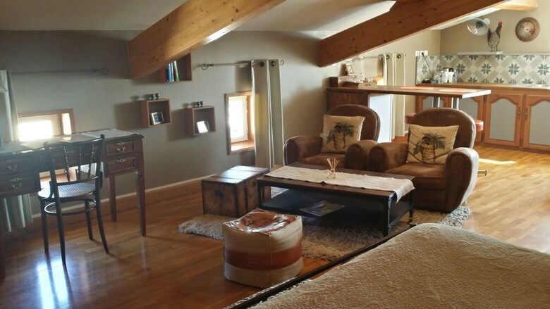 Hostal Les Chambres D'ovaline