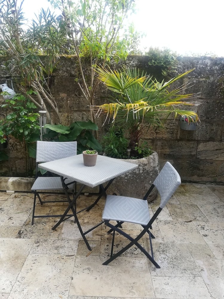 Hostal Les Chambres D'ovaline