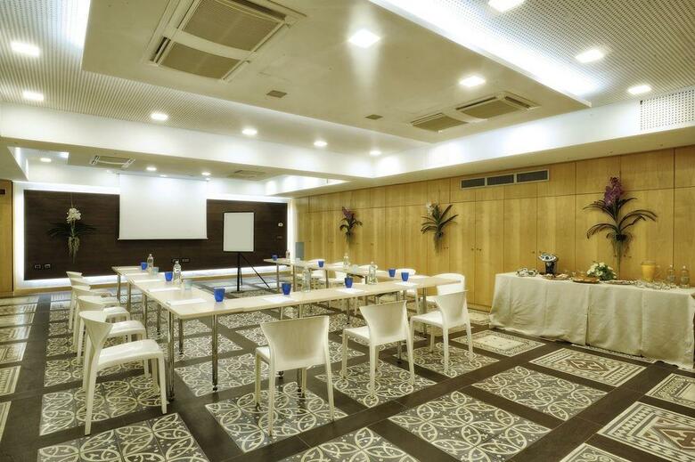Mare Hotel