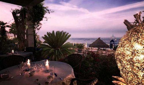 Mare Hotel