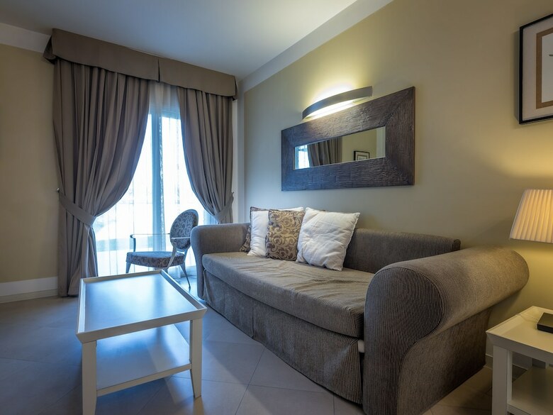 Parc Hotel Germano Suites