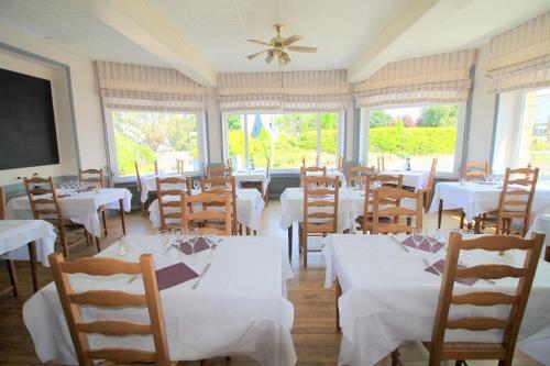 Logis Hotel Restaurant Le Phare