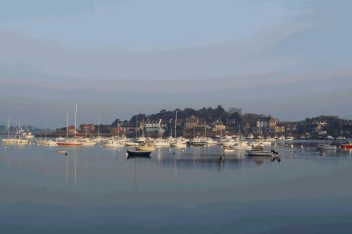 Logis Hotel Restaurant Le Phare