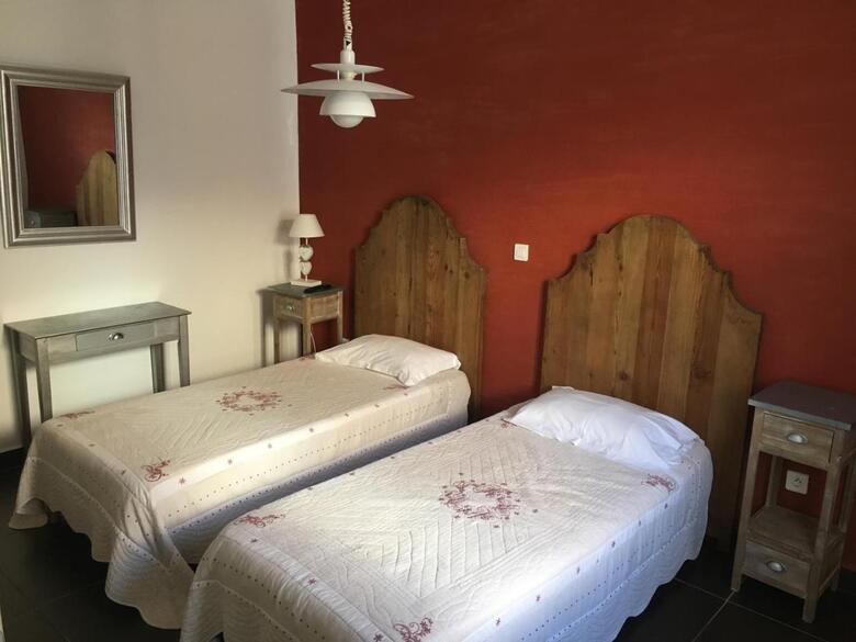 Hotel H�tel Les Arbousiers