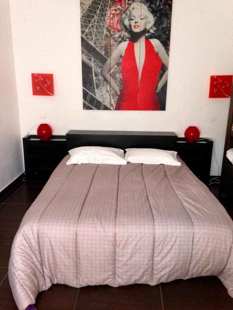 Hotel H�tel Les Arbousiers