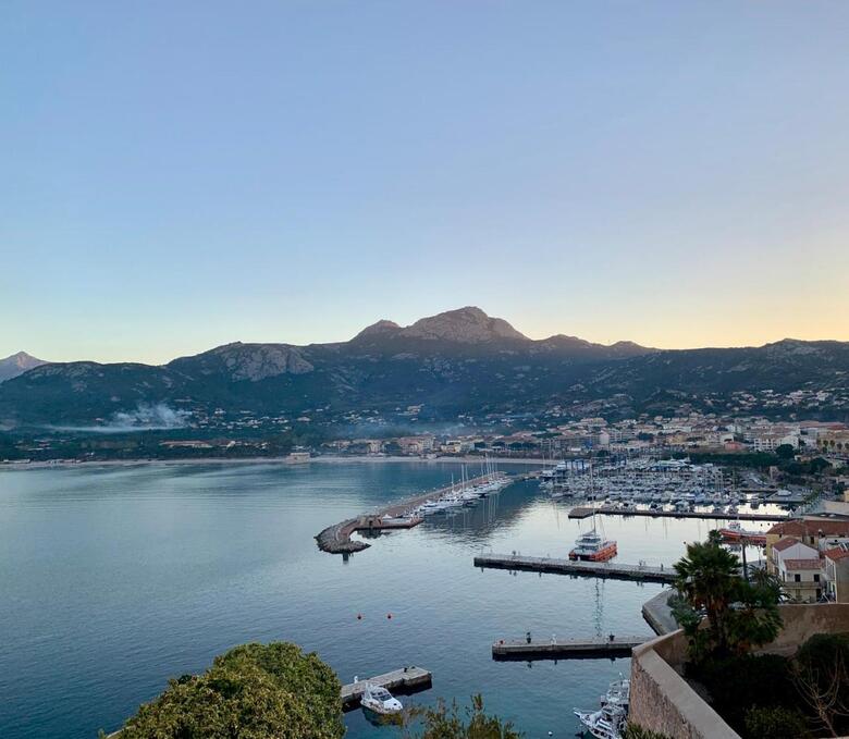 Hotel H�tel Les Arbousiers