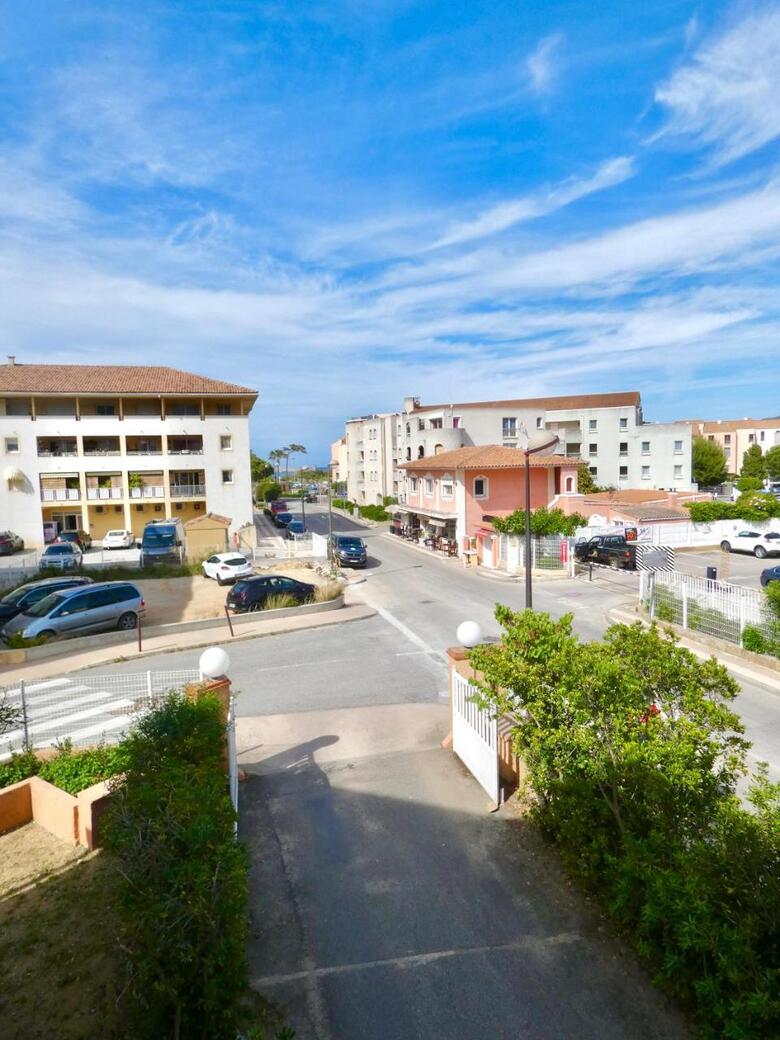 Hotel H�tel Les Arbousiers