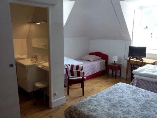 Hotel H�tel Castel De La Pique