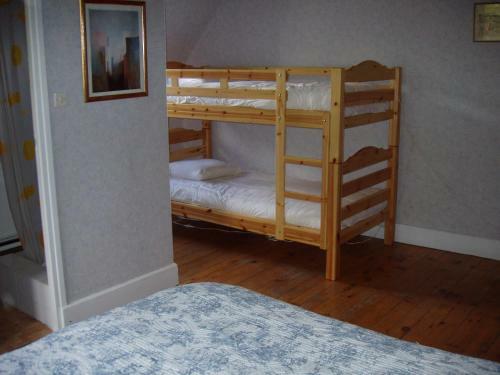 Hotel H�tel Castel De La Pique
